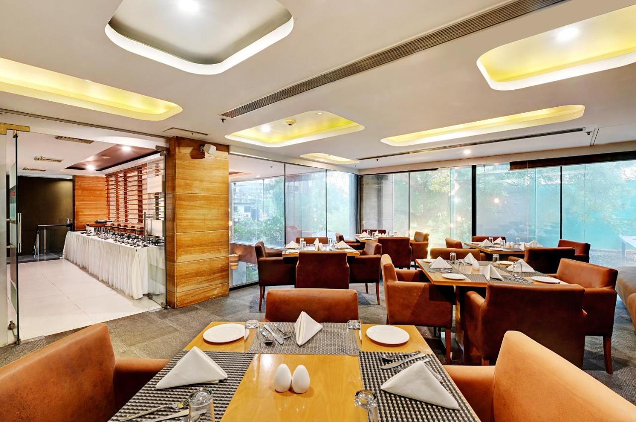 Quality Inn Gurgaon Extérieur photo