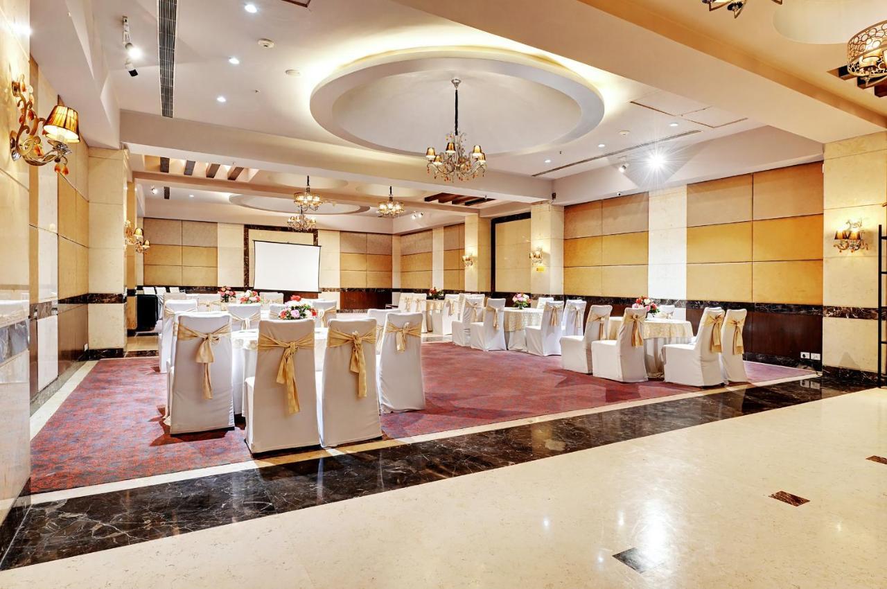 Quality Inn Gurgaon Extérieur photo