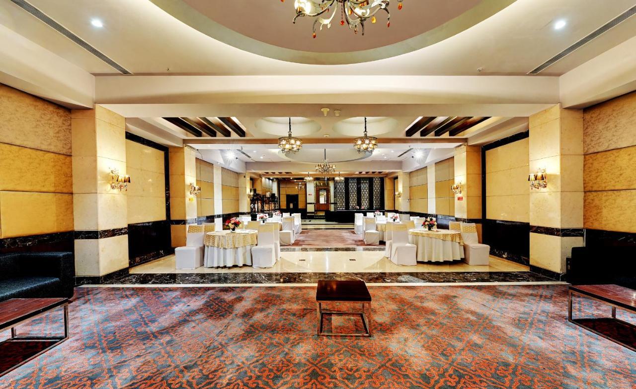 Quality Inn Gurgaon Extérieur photo